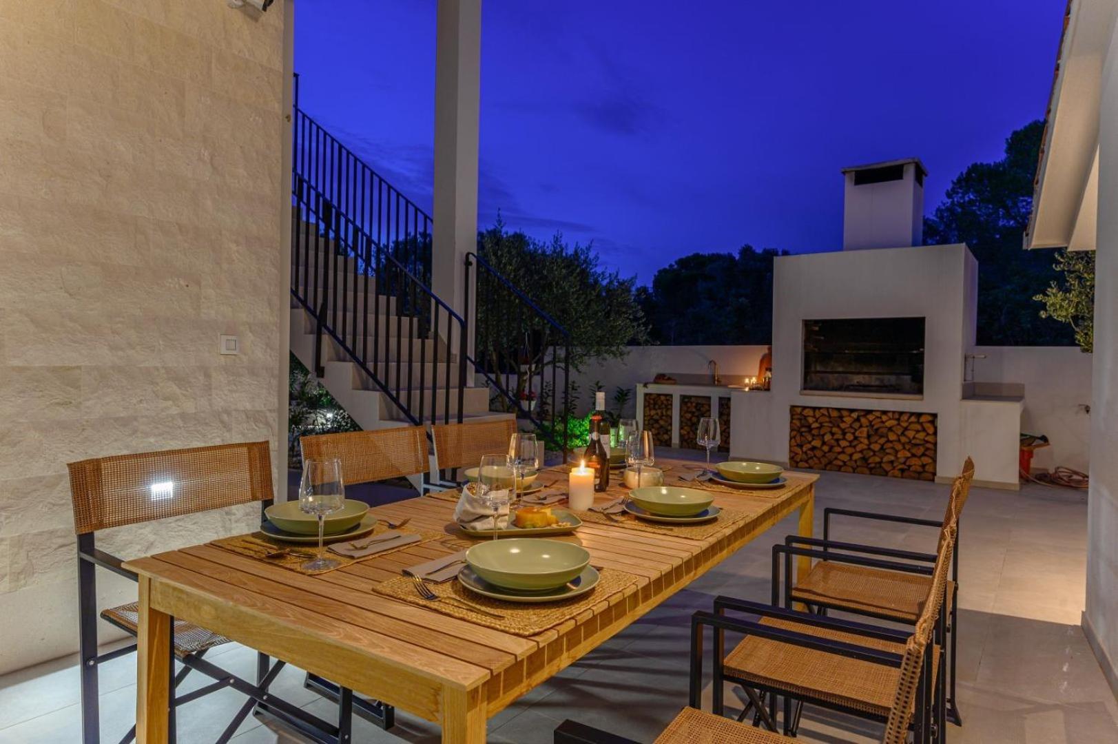 Luxury Villa Del Sogno With Pool, Jacuzzi, Parking Okrug Gornji Luaran gambar