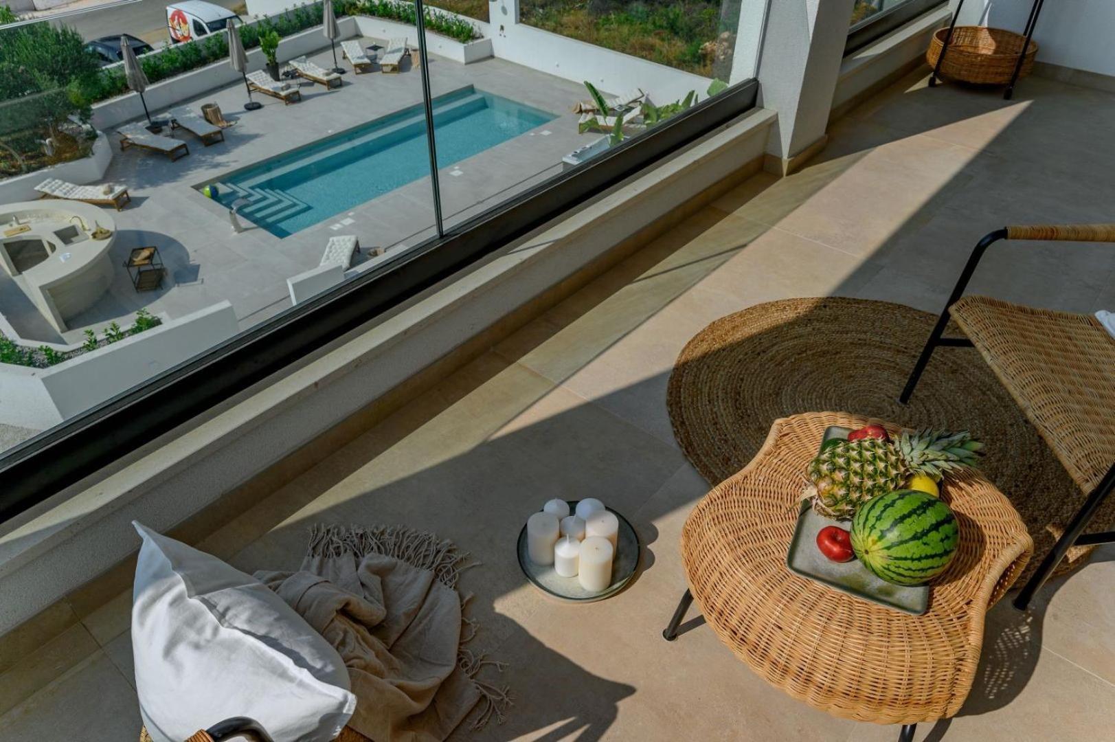 Luxury Villa Del Sogno With Pool, Jacuzzi, Parking Okrug Gornji Luaran gambar