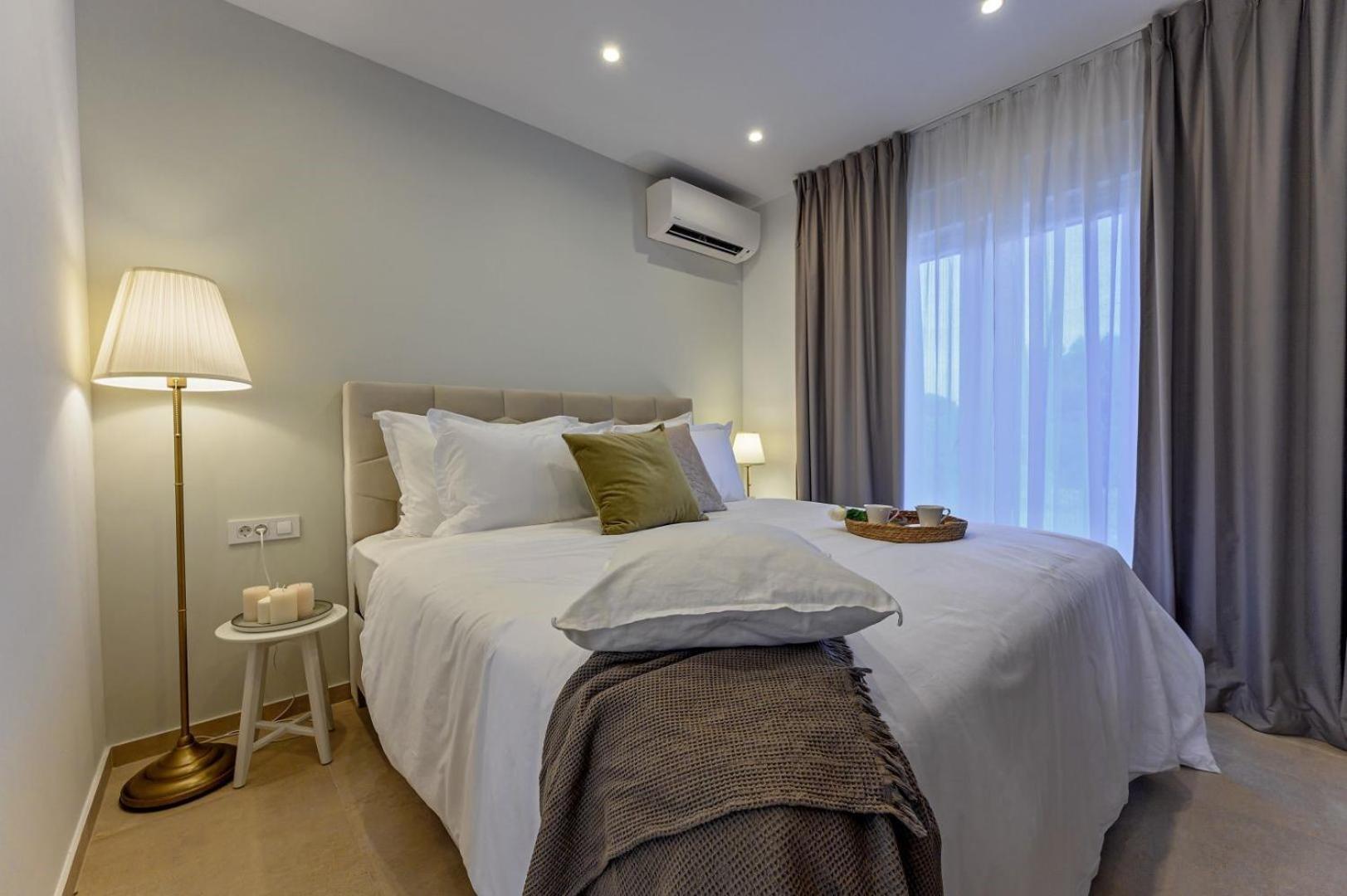 Luxury Villa Del Sogno With Pool, Jacuzzi, Parking Okrug Gornji Luaran gambar