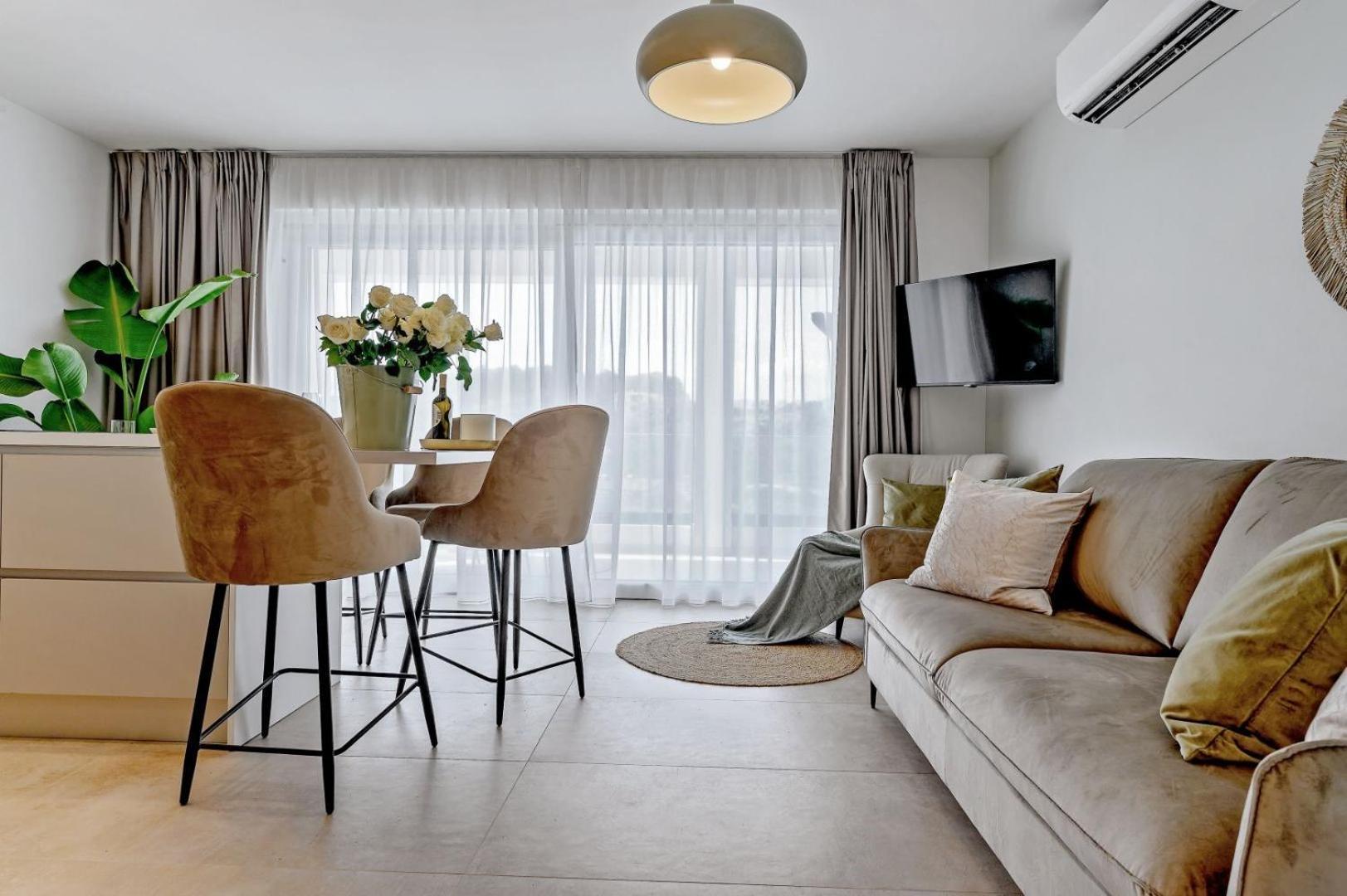 Luxury Villa Del Sogno With Pool, Jacuzzi, Parking Okrug Gornji Luaran gambar