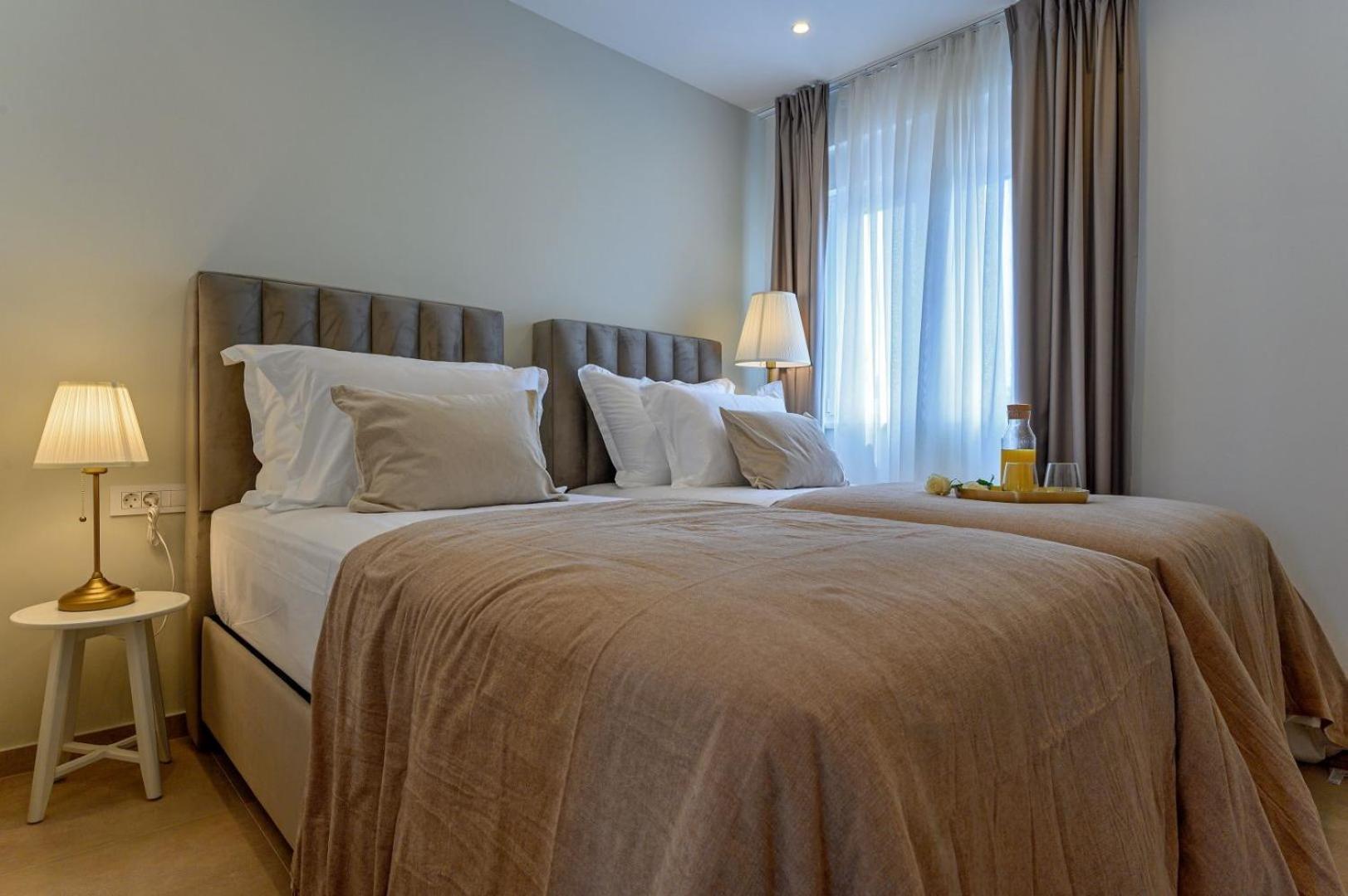 Luxury Villa Del Sogno With Pool, Jacuzzi, Parking Okrug Gornji Luaran gambar